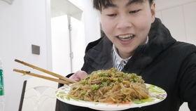 泡椒泡面爆料视频,独家爆料带你探秘网红美食制作过程 第1张 泡椒泡面爆料视频,独家爆料带你探秘网红美食制作过程 第1张