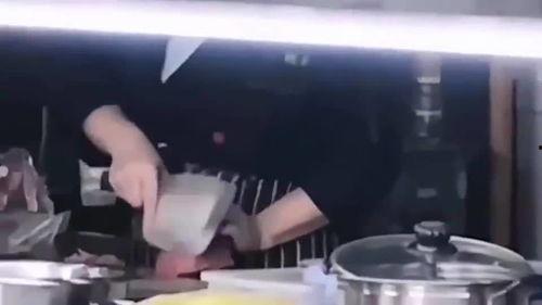 网红搞笑爆料大全视频播放,网红视频集锦，笑点满满，笑到肚子疼！